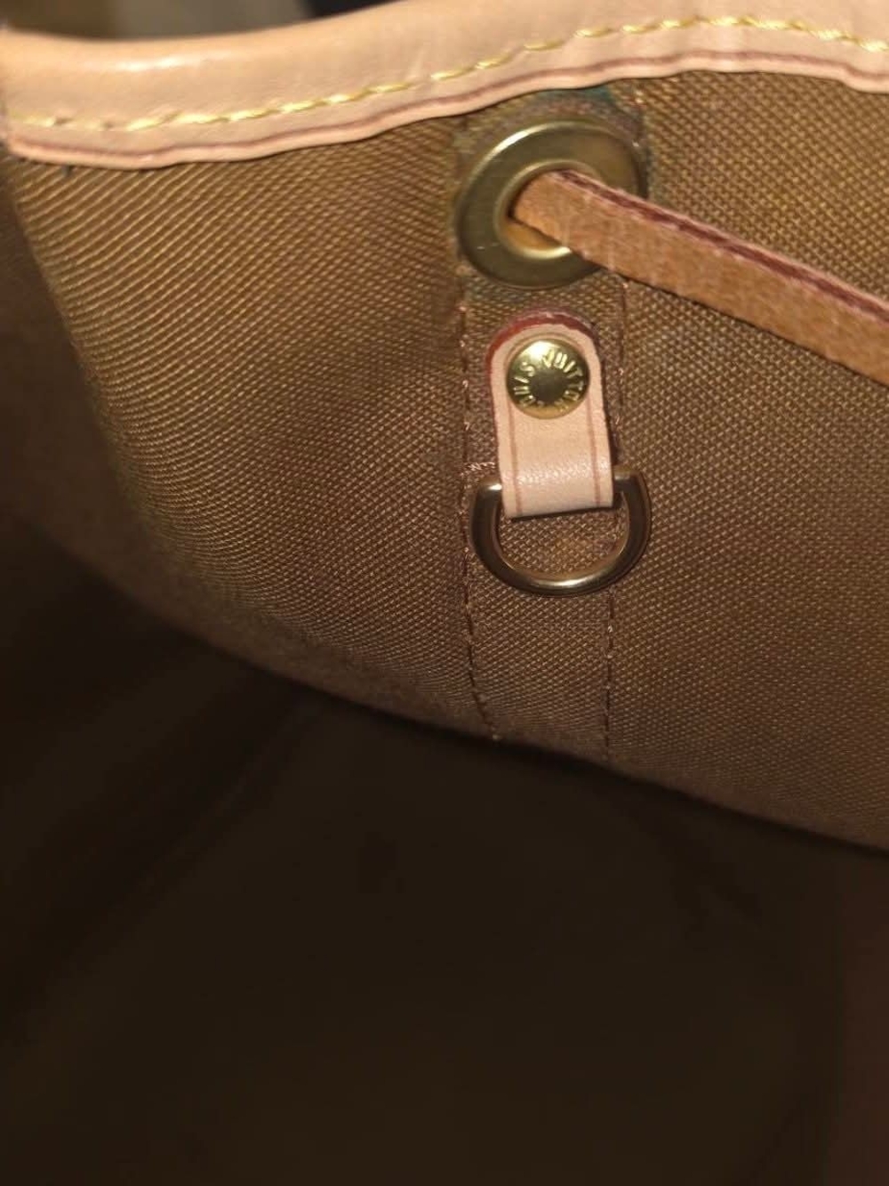 Louis Vuitton Monogram Drawstring Bucket Bag GM - Brown with Natural Trim - Picture 12 of 16